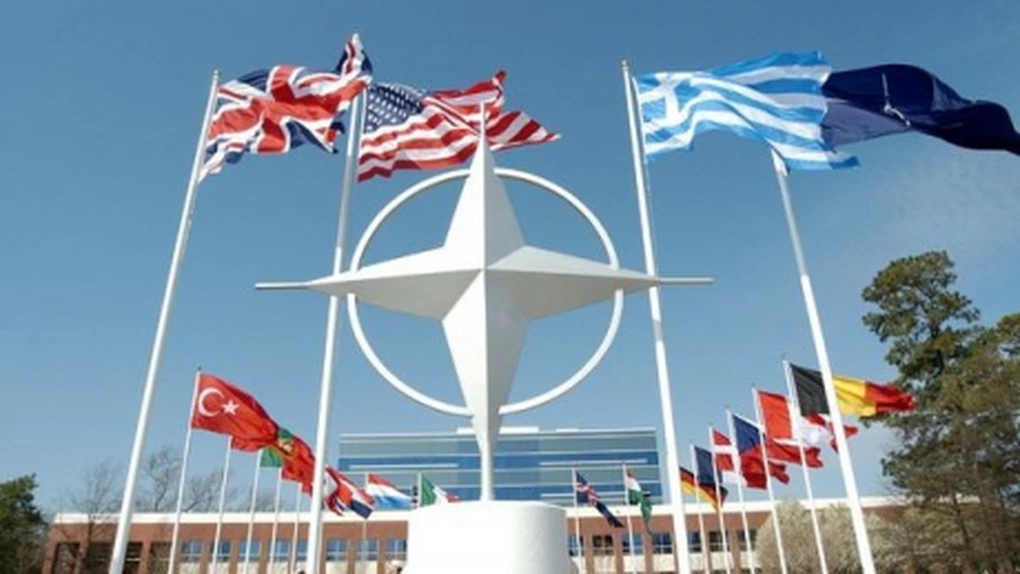 NATO va marca duminică sfârşitul războiului său în Afganistan