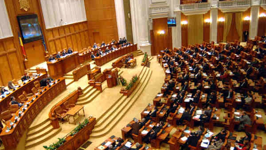 Parlament: Bugetul de stat şi cel al asigurărilor sociale pe 2015 ar putea fi votate sâmbătă