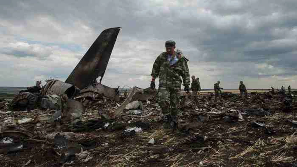 Ucraina interzice toate zborurile spre trei mari oraşe din estul separatist