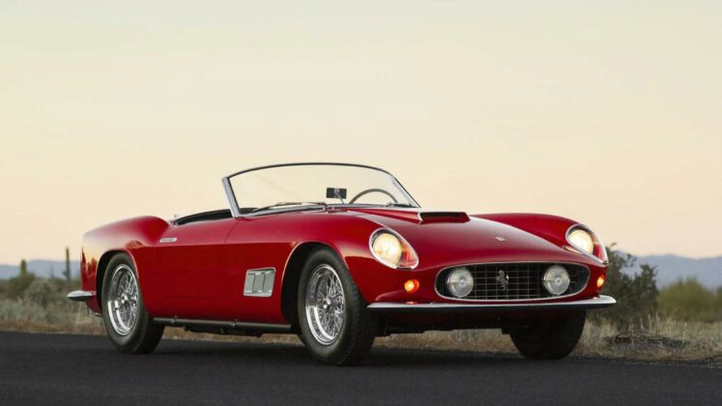 Un Ferrari care a aparţinut actorului Alain Delon, vândut cu 14,2 milioane de euro la Paris
