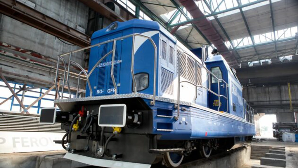 Locomotiva românească făcută cu gigantul american Caterpillar găseşte clienţi în Franţa şi în Congo. Galerie FOTO