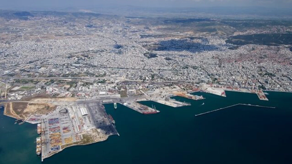 Grecia renunţă la vânzarea celor mai mari porturi ale ţării, Pireu şi Thessaloniki