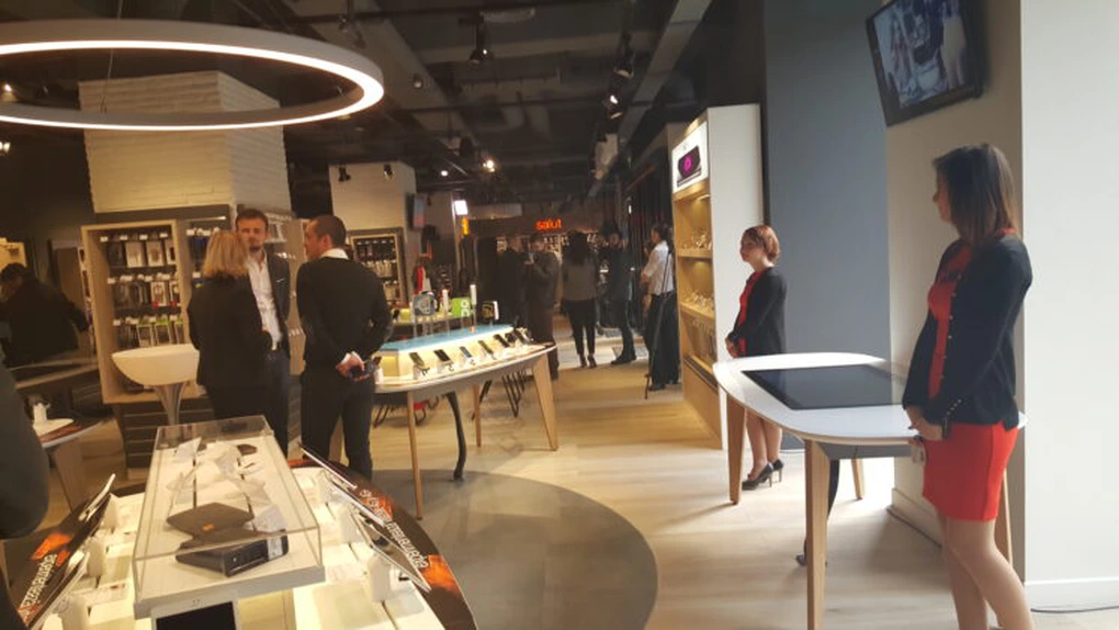 Orange Group deschide un nou tip de concept store. În România a fost inaugurat primul, din toată lumea GALERIE FOTO