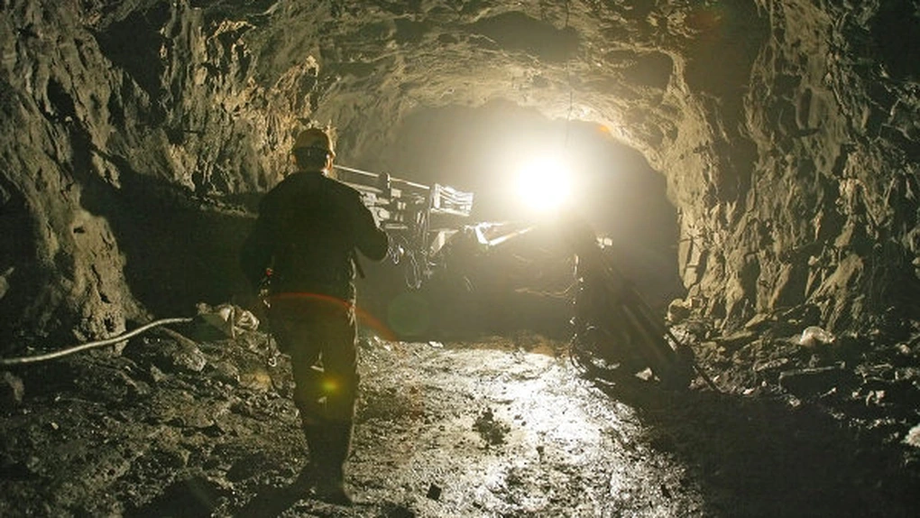 Explozie într-o mină de cărbune în estul Ucrainei: 47 de mineri sunt daţi dispăruţi