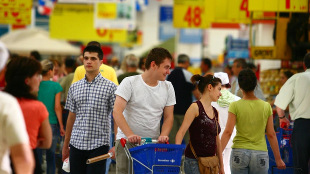 Ungurii vor fi atraşi la cumpărături în România după viitoarea reducere a TVA la alimente - oficial