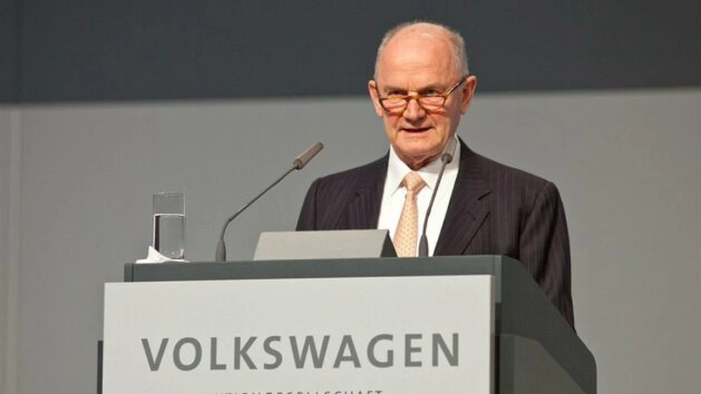 Ferdinand Piech, cel mai bine plătit preşedinte de companie din Germania, părăseşte Volkswagen