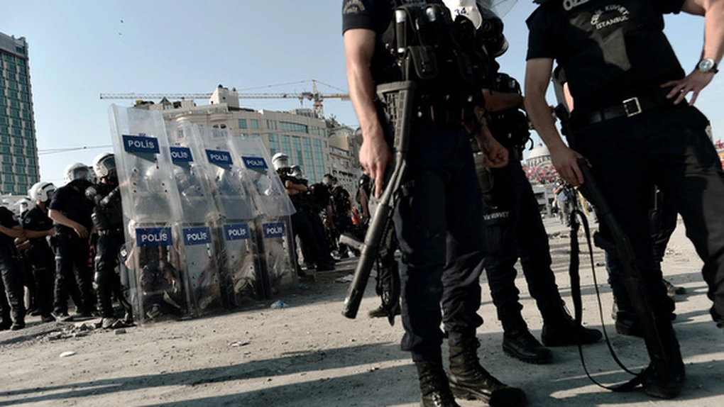 Un nou atac armat în Turcia: O persoană a fost ucisă în sediul central al poliţiei din Istanbul