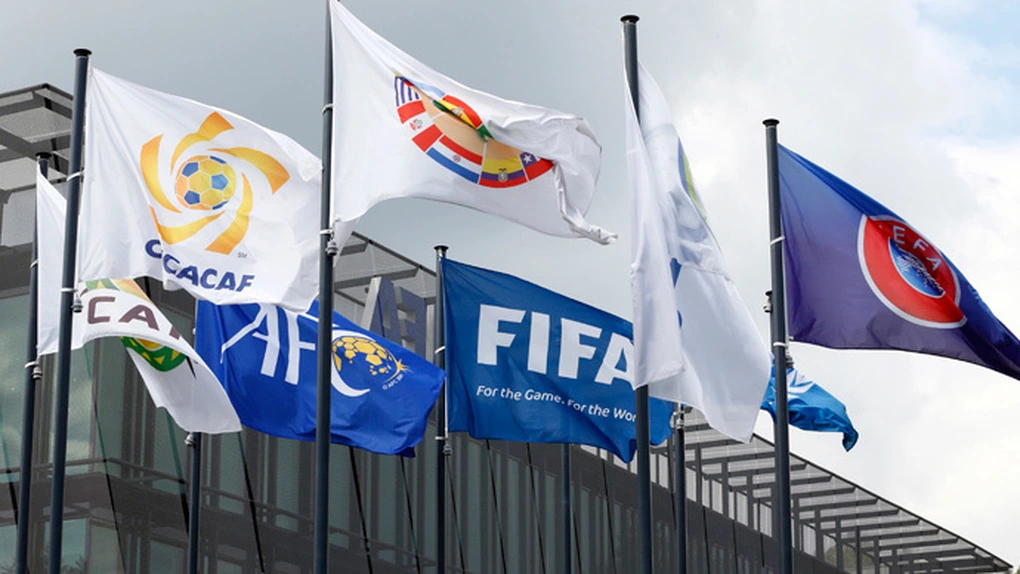 Scandal de corupţie în fotbal: Şapte înalţi oficiali FIFA au fost arestaţi. 