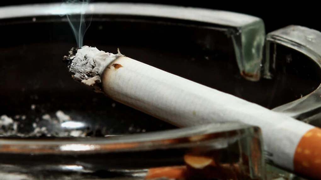China va majora taxa pe ţigări la 11% pentru a descuraja consumul