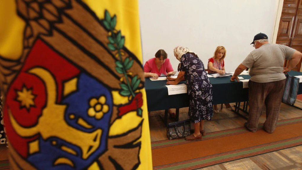 Cetăţenii Republicii Moldova înclină mai mult spre Rusia decât spre România