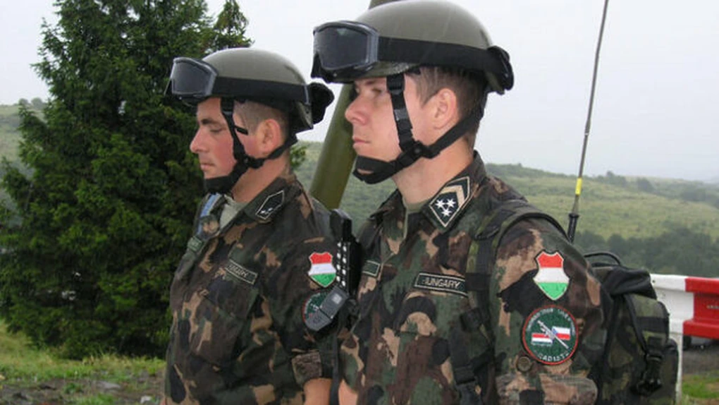 Armata ungară desfăşoară exerciţii pentru apărarea graniţelor