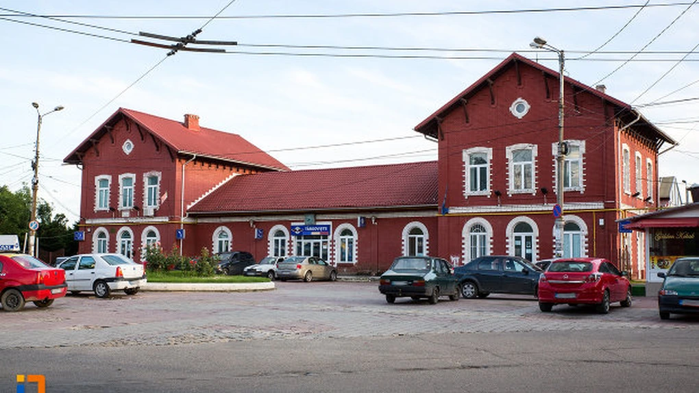 CFR Călători reia, de la 1 octombrie, circulaţia pe ruta Târgovişte - Pietroşiţa