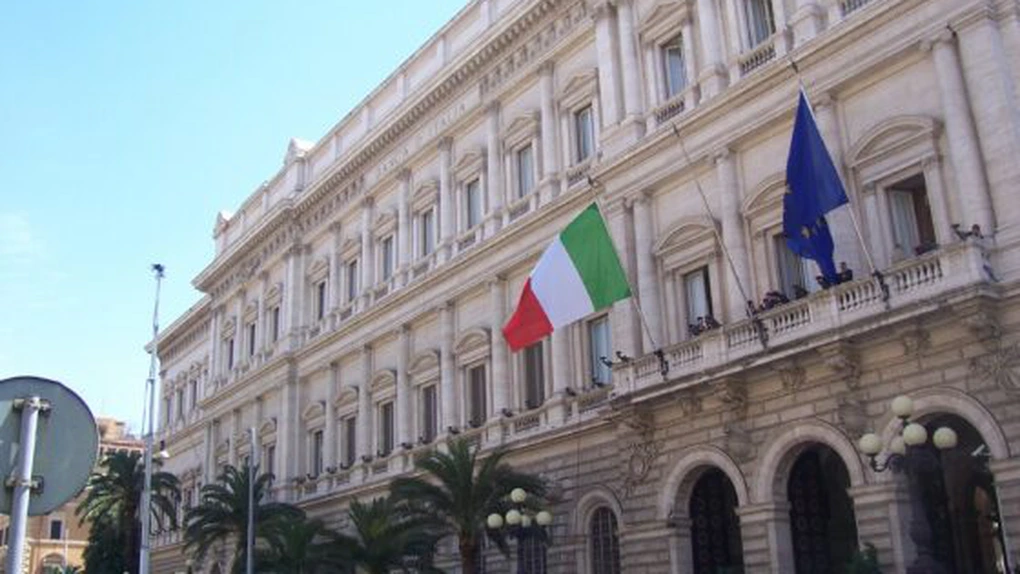 Banca Italiei cere reducerea datoriei publice, pe fondul redresării economiei