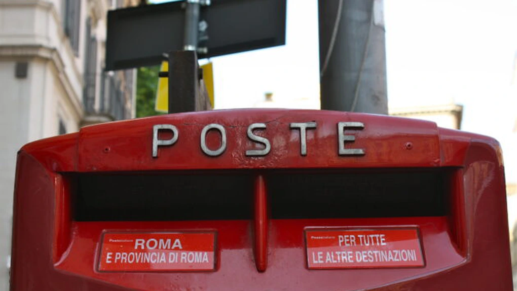 Italia vrea să obţină 3,4 miliarde euro din vânzarea participaţiei minoritare la Poste Italiane