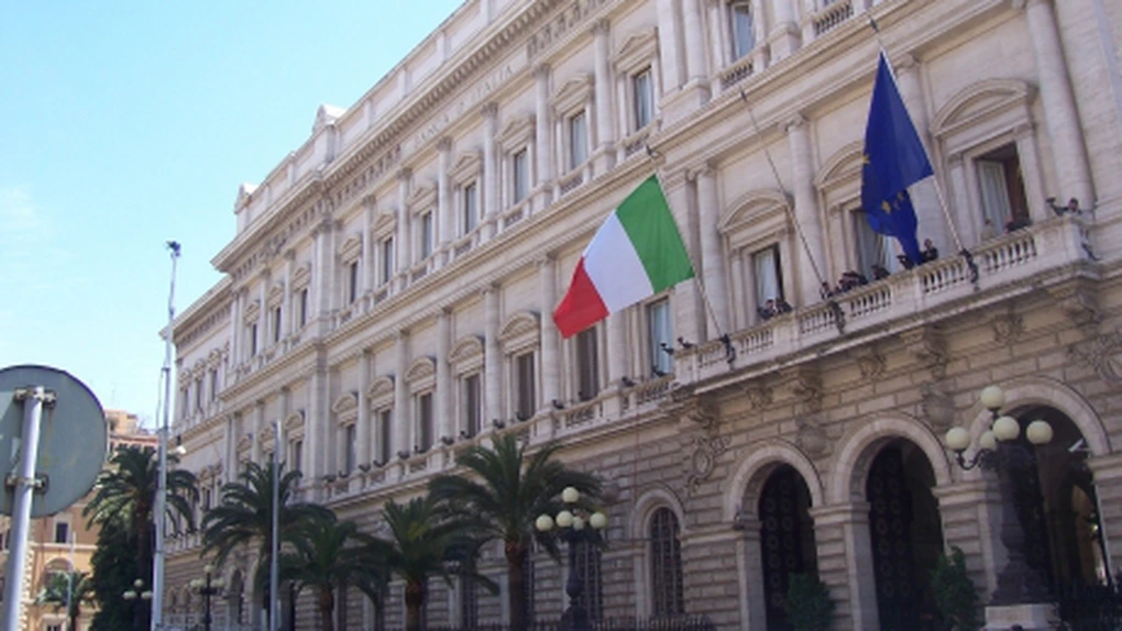 Intesa Sanpaolo, UniCredit şi Generali şi-au redus participaţiile la Banca centrală a Italiei