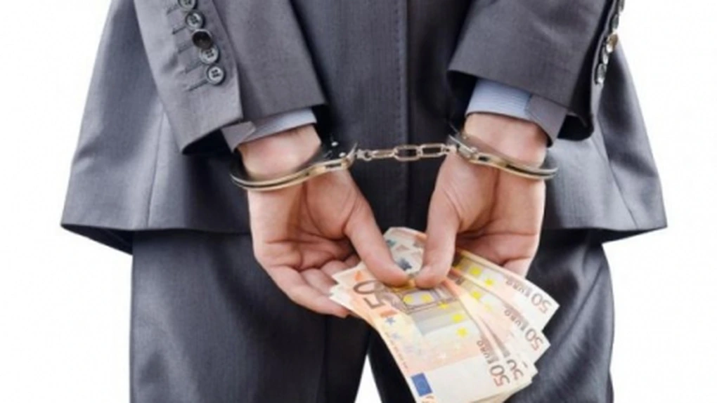 Procurorul Toma şi şeful Poliţiei Rutiere Teleorman, prezentaţi joi la CAB pentru arestare preventivă