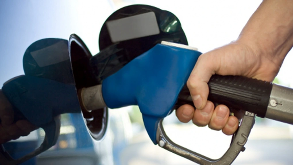 Preţul mediu al motorinei din România a ajuns la 1 euro pe litru. Cum stăm la benzină - Comparaţie cu alte ţări din UE