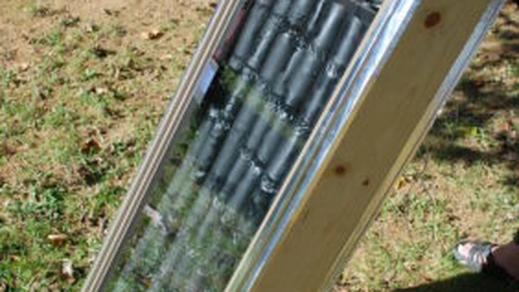 Panoul solar din cutii de bere, soluţia încălzirii cu costuri zero