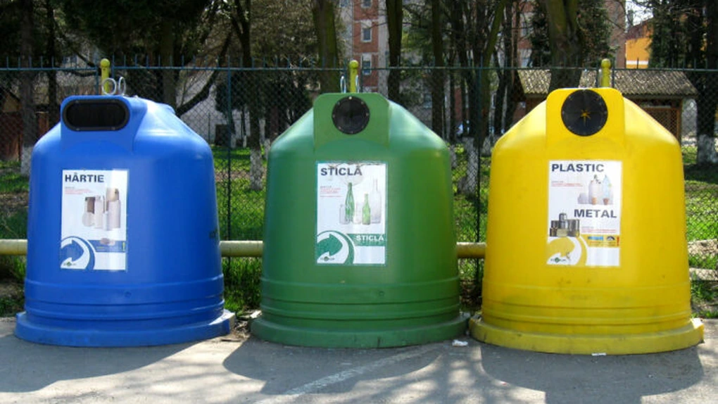 AMRCR: Este necesară implementarea unui mecanism realist şi funcţional de reciclare selectivă în România