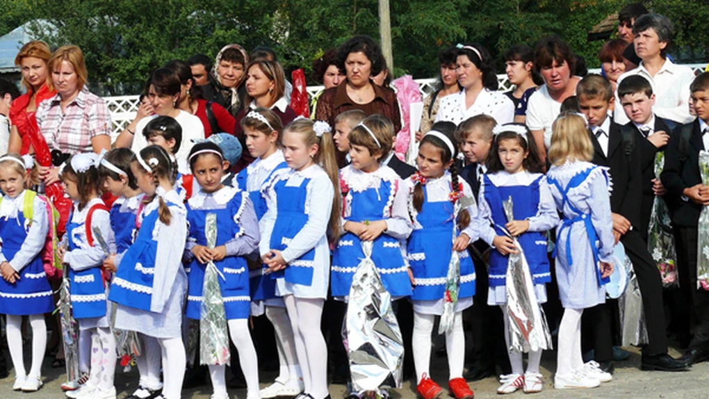 INS: Abandonul şcolar, una dintre cele mai acute probleme ale învăţământului românesc