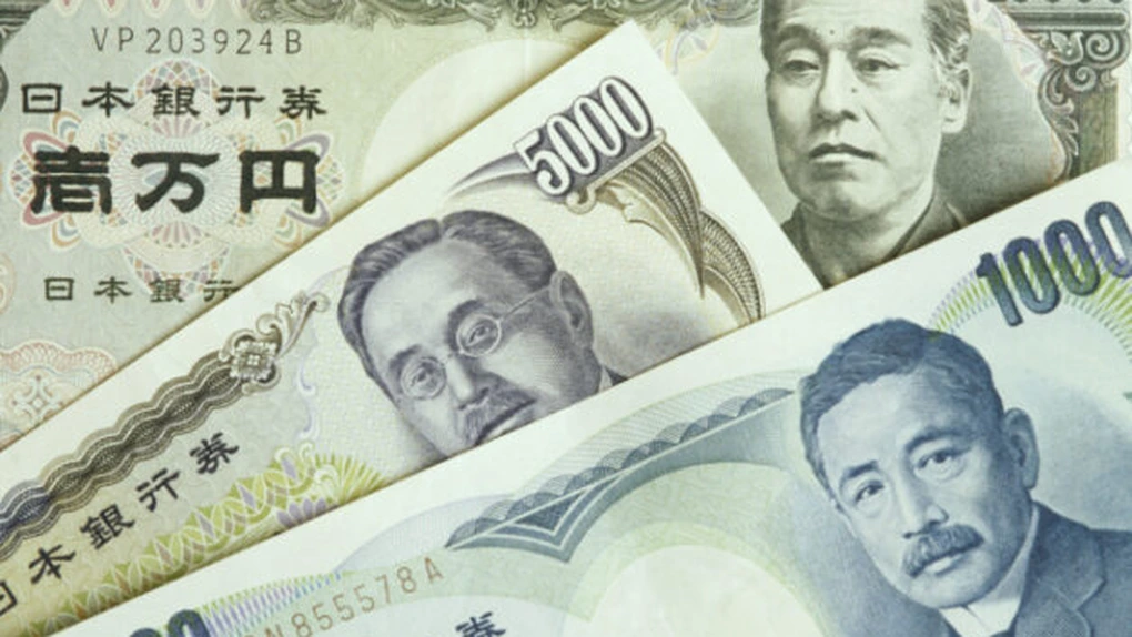 Japonia, prima economie din G7 care a vândut obligaţiuni guvernamentale pe zece ani cu randament sub zero