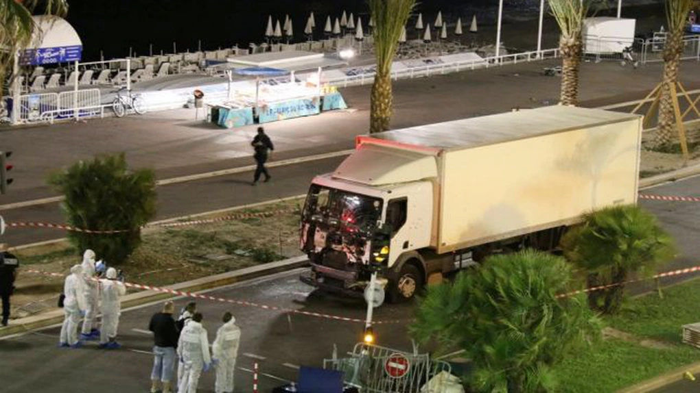 Bilanţul victimelor atentatului de la Nisa a ajuns la 86 de morţi. Încă un bărbat a decedat