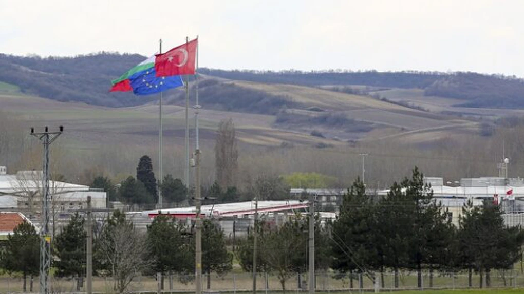 MAE: Traficul prin toate punctele de control ale frontierei turco-bulgare a fost redeschis
