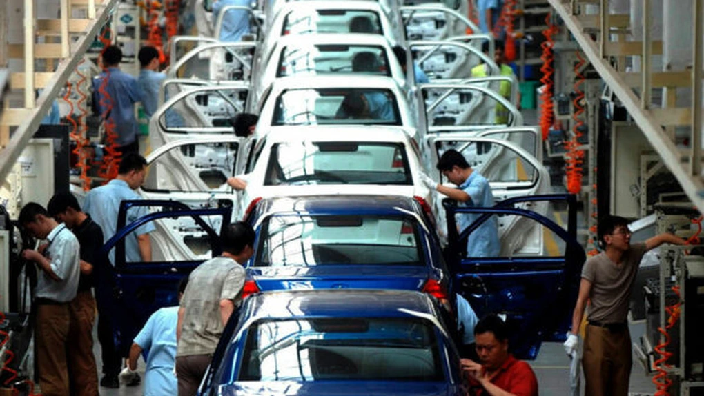 Producţia auto din România a scăzut cu 8,2% în primele şapte luni. Exporturile s-au diminuat cu 8,4%