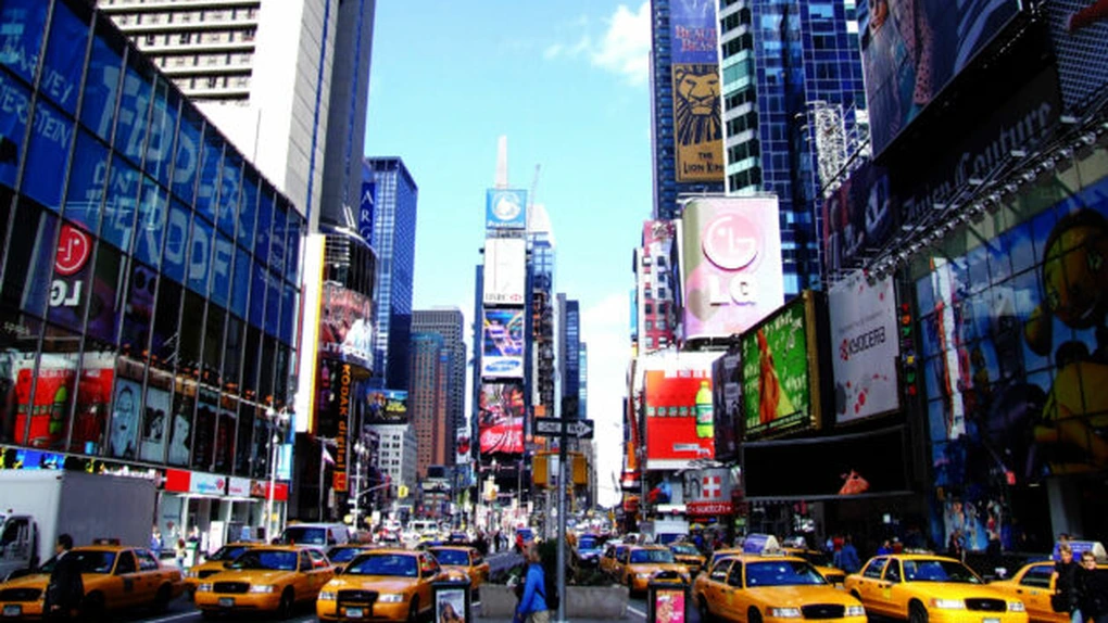 Fifth Avenue din New York rămâne artera comercială cea mai scumpă din lume