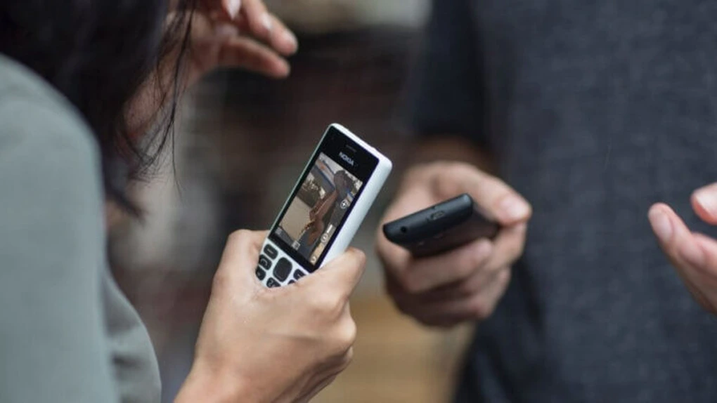 Nokia prezintă două telefoane pentru piaţa europeană