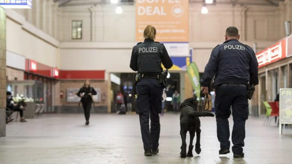 Un tren Varşovia-Berlin evacuat după o alertă cu bombă