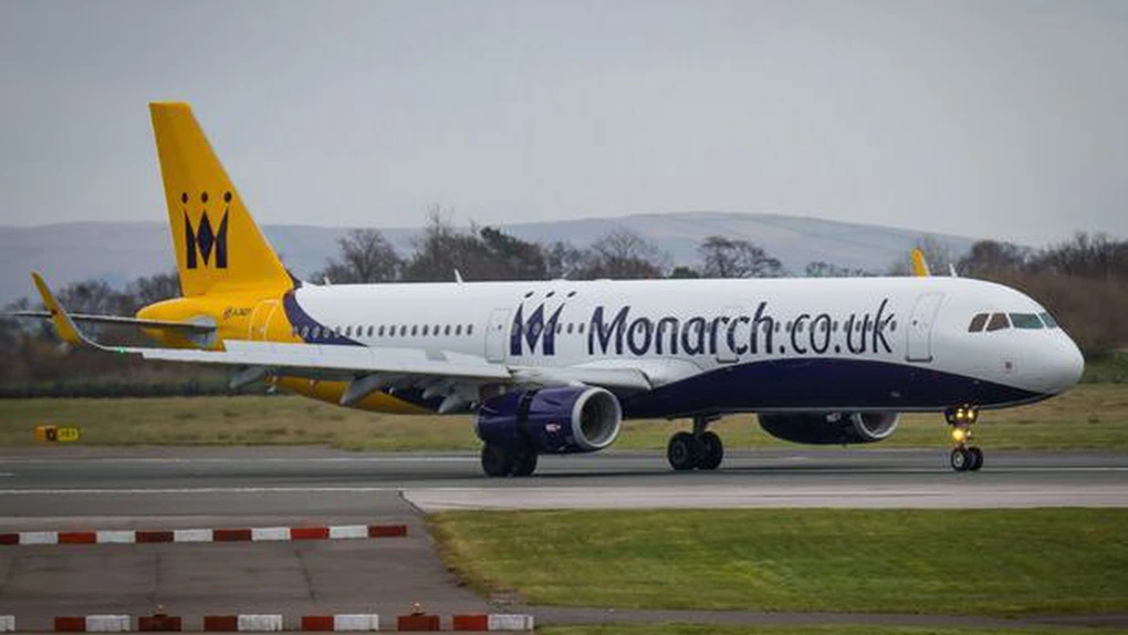 Marea Britanie: Monarch Airlines a dat faliment, Guvernul va repatria 110.000 de turişti