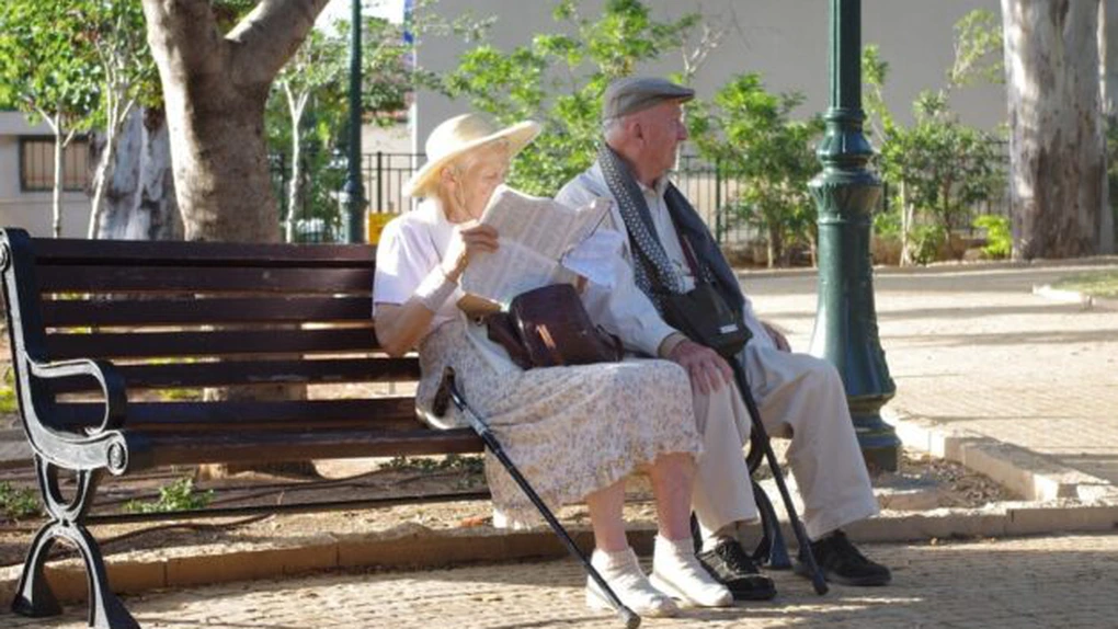 CNPP: Peste 1,06 milioane pensionari au primit indemnizaţie socială în septembrie 2018
