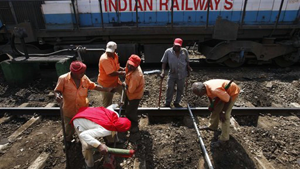 Peste 25 de milioane de persoane, interesate de un loc de muncă la compania de căi ferate din India