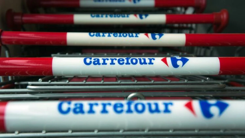 Grevă excepţională de Paşte a salariaţilor de la Carrefour Franţa