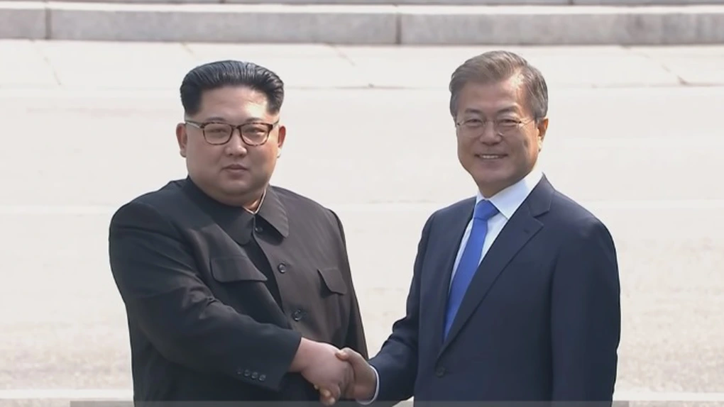 Summitul intercoreean - Kim Jong-un a trecut graniţa în Coreea de Sud: Sper să scriem un nou capitol despre noi