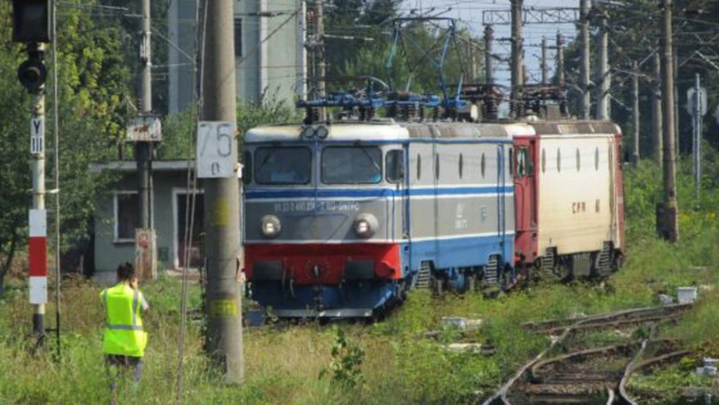 Trenul Orient Express a ajuns în România. Locomotiva CFR care-l tracta s-a defectat, a ajuns la Bucureşti cu două ore întârziere FOTO VIDEO