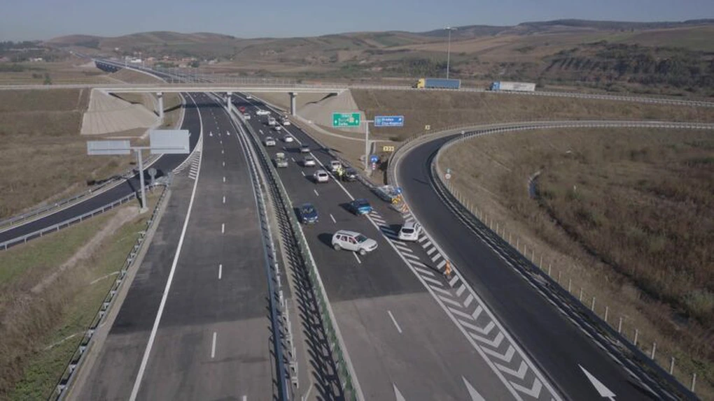 Klaus Iohannis va promulga astăzi, într-o ceremonie publică, Legea privind realizarea Autostrăzii Iaşi-Târgu Mureş