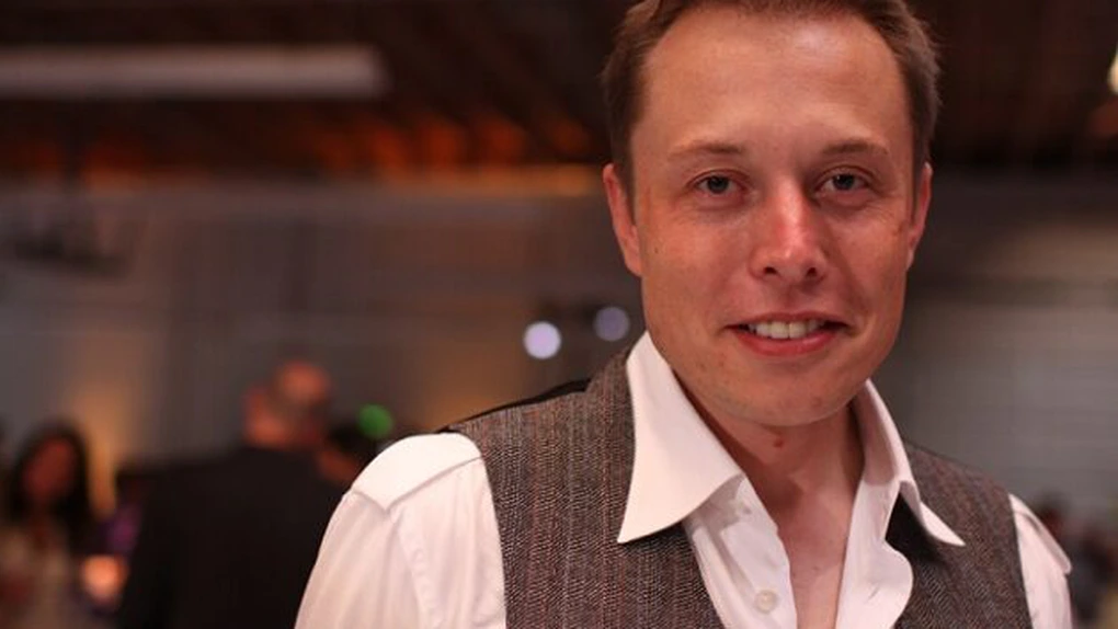 Elon Musk plănuiește să fabrice la uzina Tesla din Germania baterii pentru mașinile care vor fi construite acolo