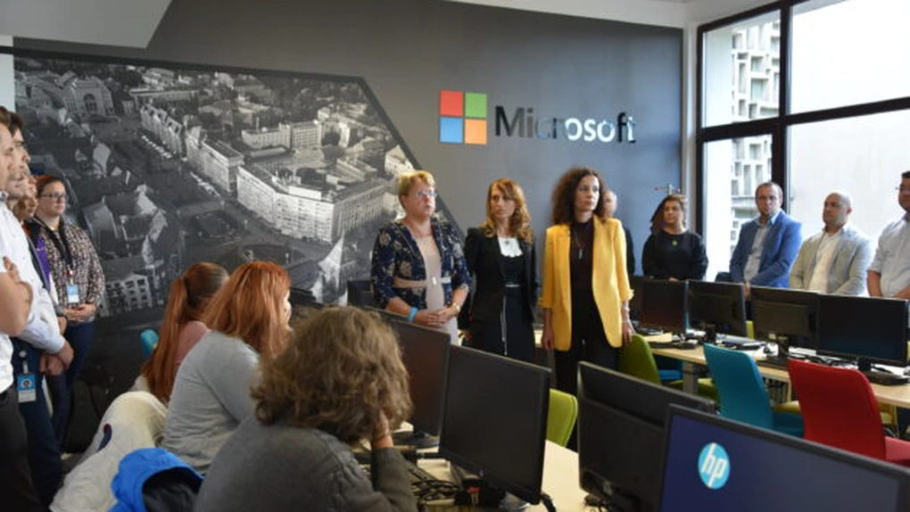 Primul laborator de tehnologii cloud, deschis la Universitatea de Vest Timișoara cu sprijinul Microsoft