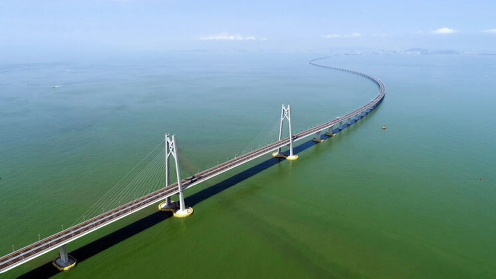 Cel mai lung pod maritim din lume, între Hong Kong, Macao şi Zhuhai