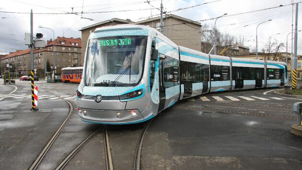 Primul oraş din România care cumpără tramvaie cu baterii a primit deja trei oferte – surse