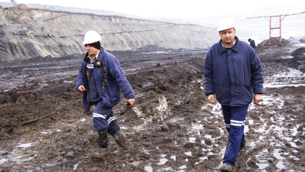 Minerii continuă protestul din subteranul exploatărilor Paroşeni şi Uricani