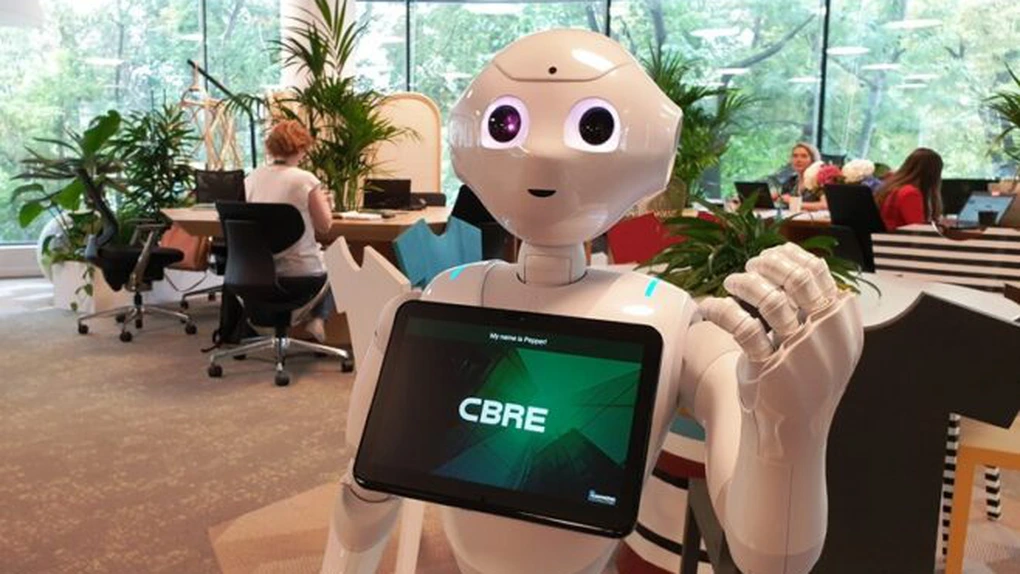 CBRE și-a completat echipa cu robotul humanoid PepperEscu