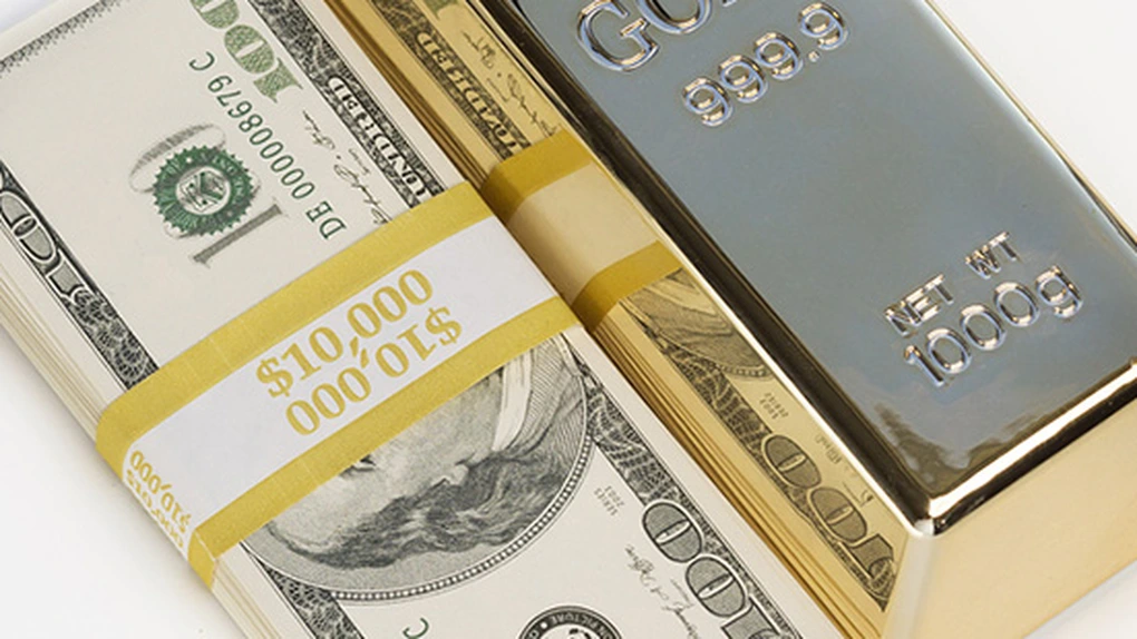 Dolarul şi aurul ating cele mai ridicate valori din istorie în faţa leului - Curs BNR 13.02.2020