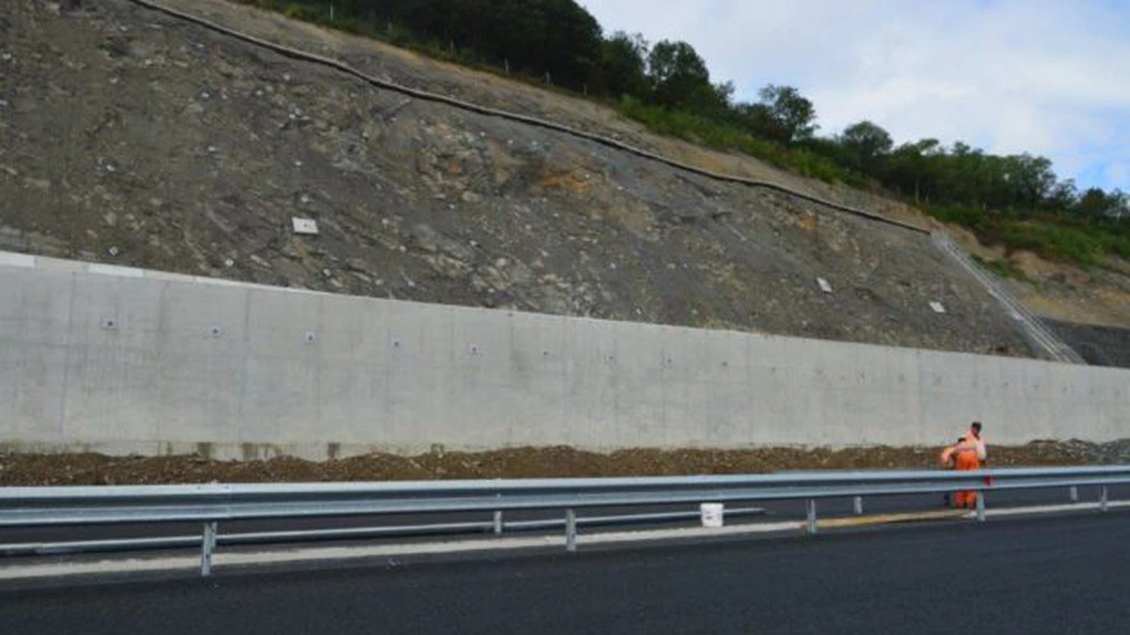 Autostrada Lugoj-Deva: Cuc ameninţă că va rezilia contractul constructorului de pe lotul 3 dacă nu va remedia problemele în termenul CNAIR
