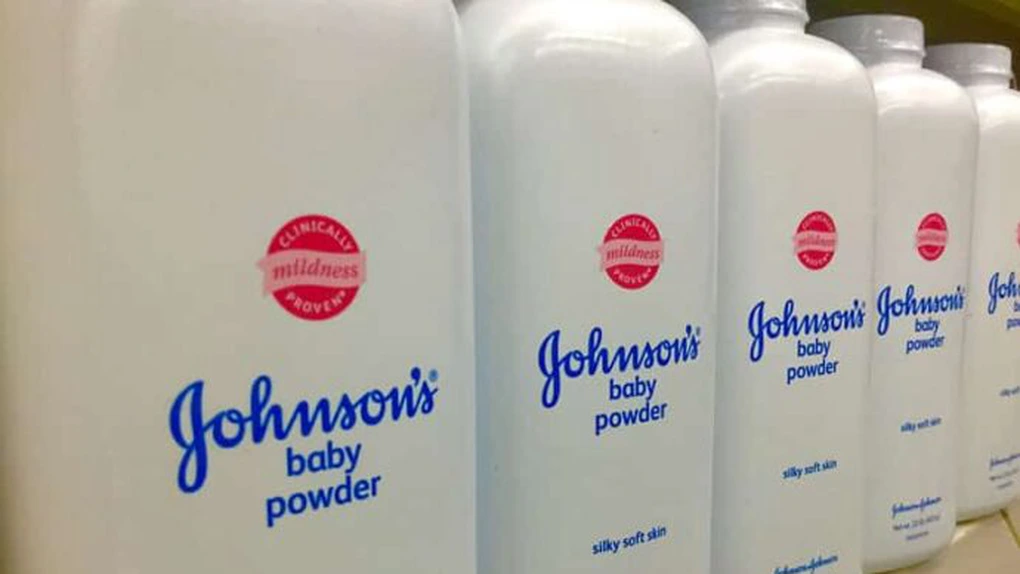 UPDATE: Johnson & Johnson retrage de pe piaţă peste 30.000 de flacoane de pudră de talc. Poziţia companiei