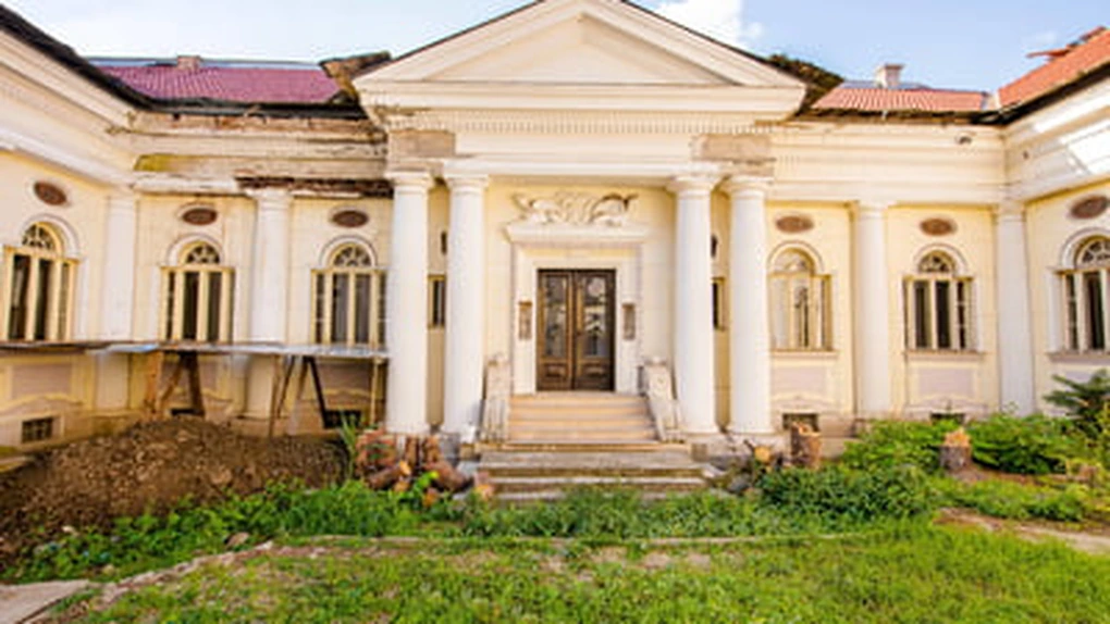 Casa Neuman din Arad, fostă reşedinţă de protocol pentru familia Ceauşescu, este pusă în vânzare de la 2,7 milioane de euro