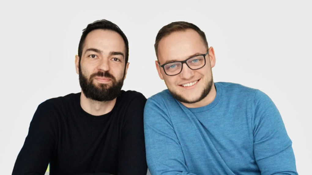 Antreprenorii Sergiu Biriş şi Andrei Dunca lansează o platformă online de conferinţe, concerte şi workshop-uri