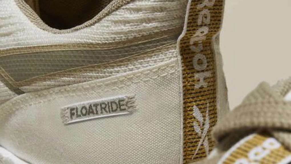 Adidas a început procesul de vânzare al brandului Reebok